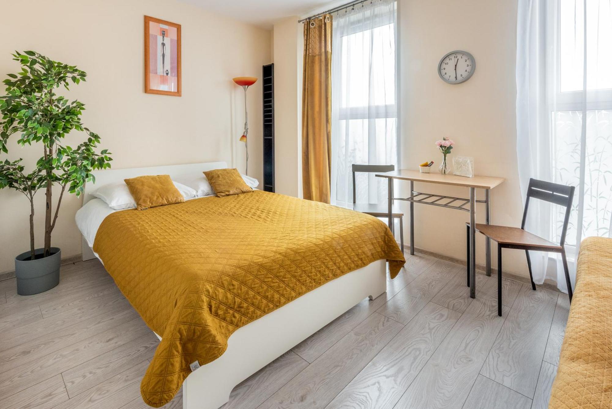 Cozy Modern Apartment Astoria Magic Orange Old Town Krasków Exterior foto