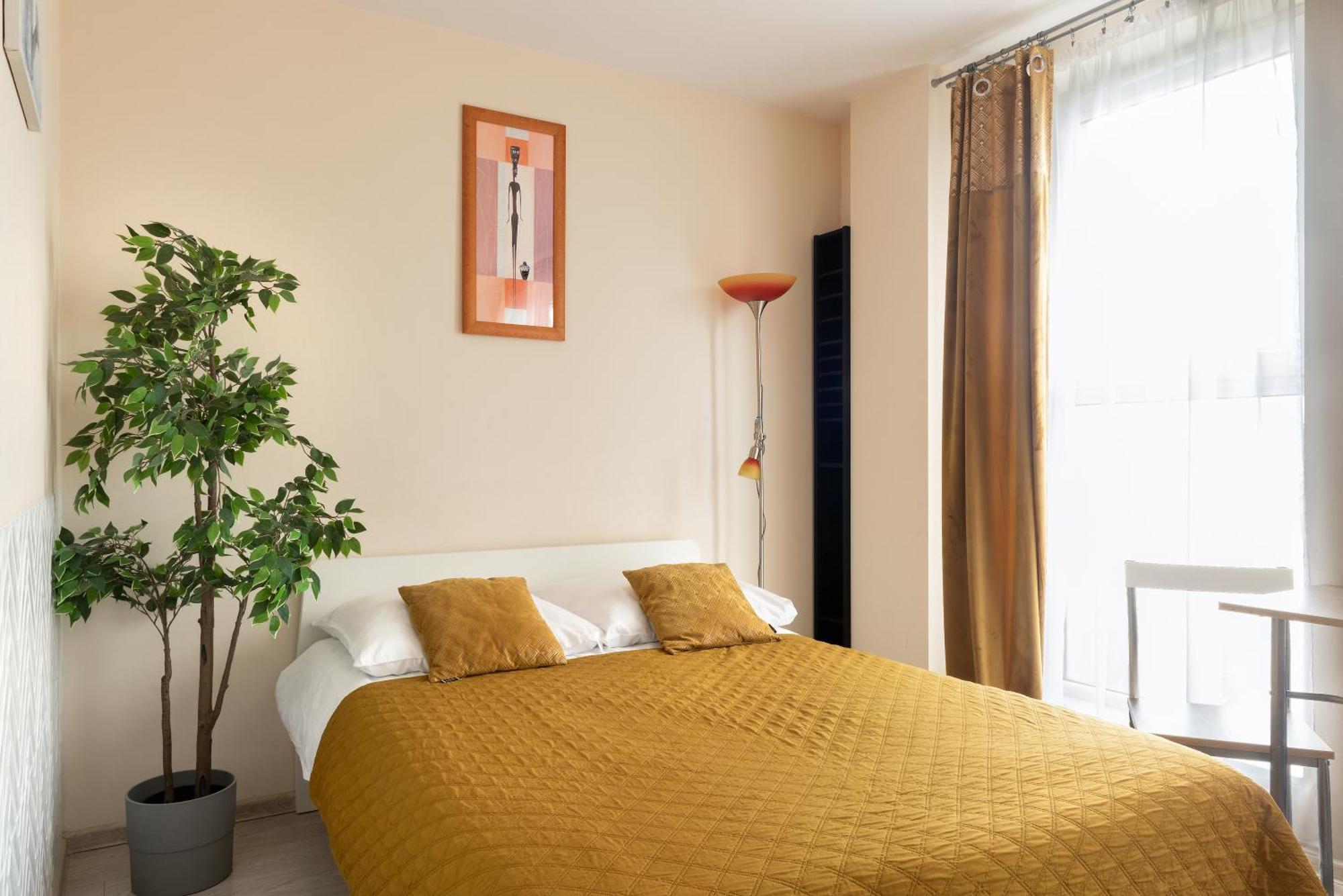 Cozy Modern Apartment Astoria Magic Orange Old Town Krasków Exterior foto