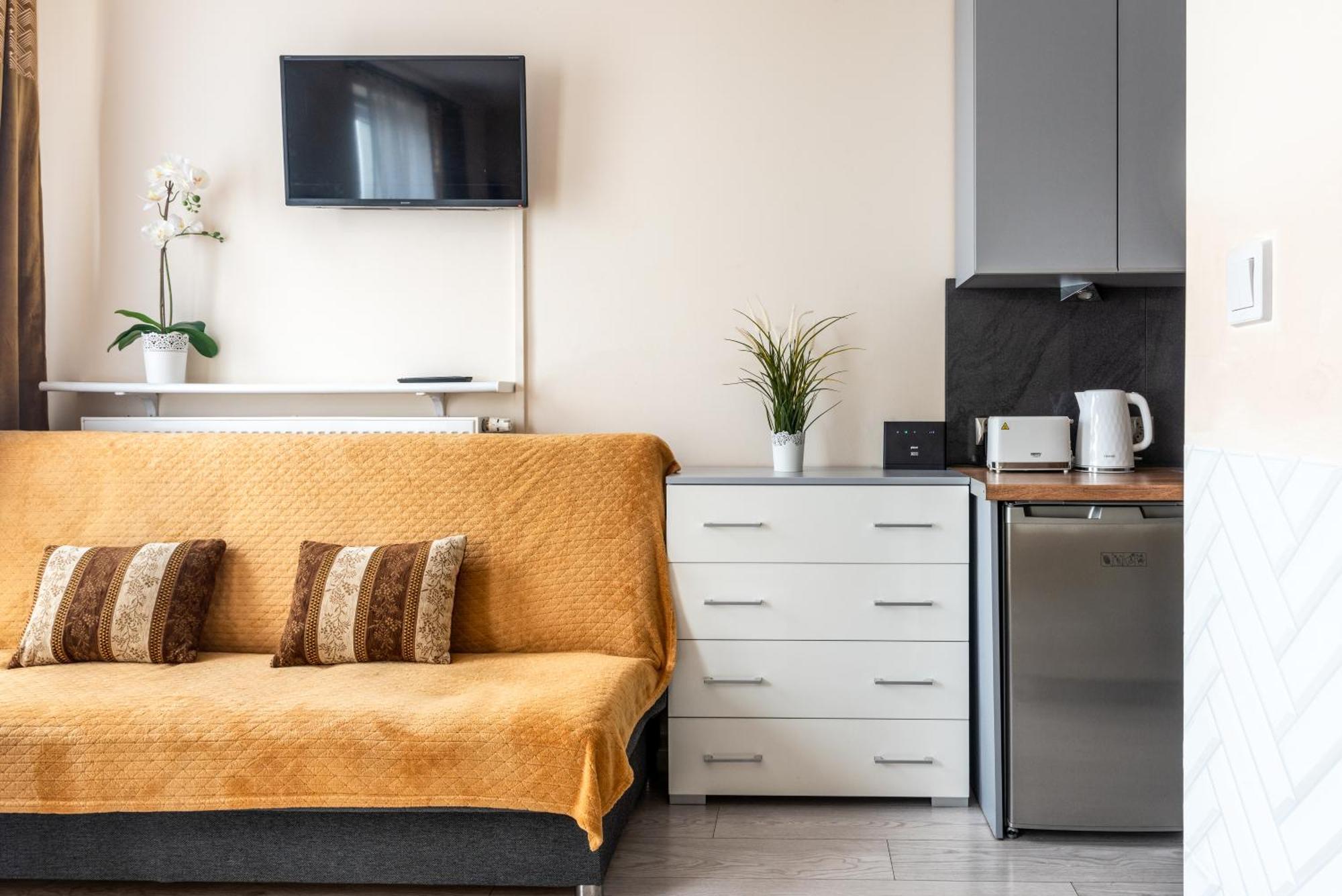 Cozy Modern Apartment Astoria Magic Orange Old Town Krasków Exterior foto